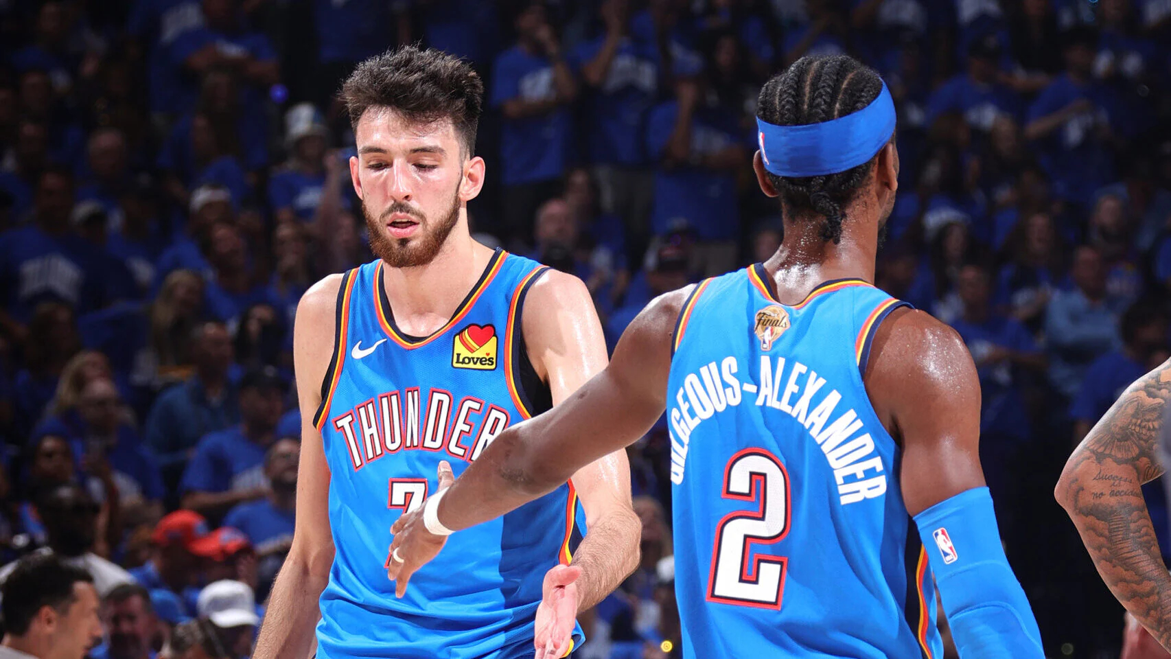 2019年NBA总决赛：雄鹿逆袭，杜兰特踩线投篮争议瞬间